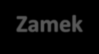 Przechodzimy przez cmentarz, kierując się w prawo. Przejściem po prawej schodzimy w dół.