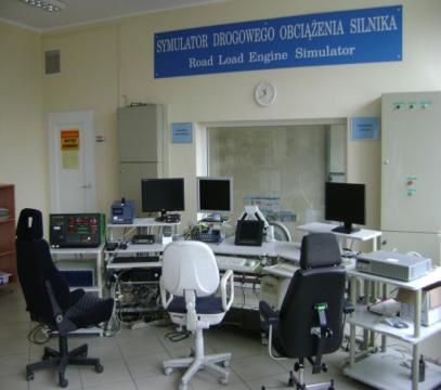 Rys.. Schemat bloku sterownika ECU X EGR z pętlą adaptacyjną MIAC [2] Zastosowano adaptacyjny algorytm sterujący, którego zadaniem jest takie sterowanie zaworem EGR, by ograniczyć możliwie jak