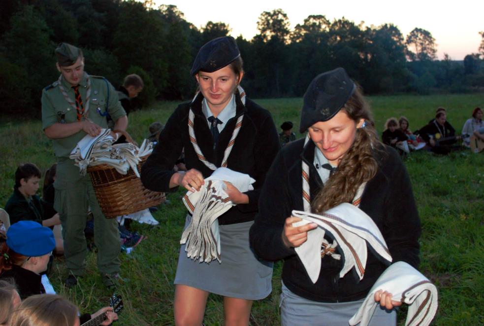 Członek Drużyny Sztabowej (DS) Na potrzeby obsługi Złazu Funkcyjnych Chorągwi Podkarpackiej ZHP w Ruszelczycach zaplanowano udział około 50 członków DS.