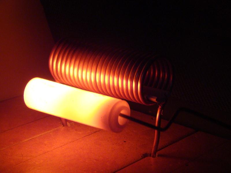 Ze względu na zróżnicowane potrzeby technologiczne nagrzewnic indukcyjnych (lutowanie indukcyjne, termiczny montaż, topienie, hartowanie, grzanie przed kuciem, grzanie form wtryskowych) oraz