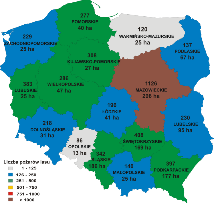 Rycina 9. lasu i powierzchnia spalona w poszczególnych województwach w Polsce w 212 r. Rycina 1. lasu i powierzchnia spalona w poszczególnych województwach w Polsce w 213 r Tabela 1.
