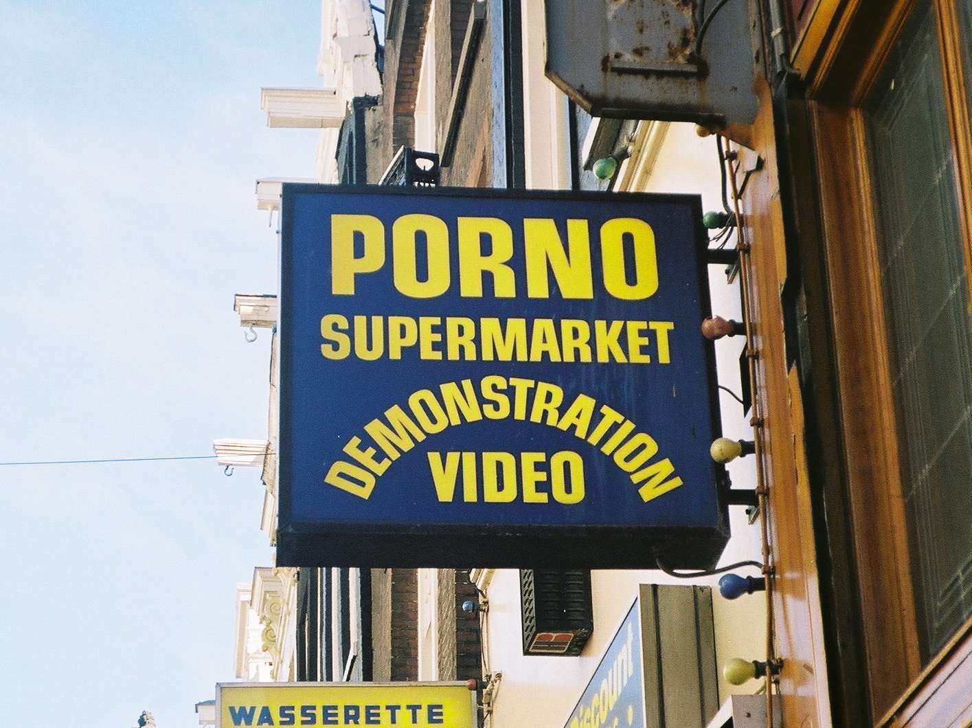 WWW pokonało pr0n! YAY!