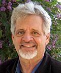 Twórca Paul Dennison (urodzony w 1941 Ventura, Kalifornia) - amerykański twórca kinezjologii edukacyjnej.