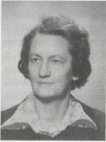 240 WSPOMNIENIA POŚMIERTNE HELENA CHŁOPOCKA 1921-2011 Na początku maja 2011 roku rodzina wraz z licznym gronem przyjaciół, współpracowników oraz znajomych pożegnała zmarłą prof, dr hab.
