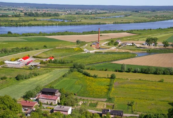 YNOWESTUDIUMUWARUNKOWAŃI -KIERUNKI ZAGOSPODAROWANIA PRZESTRZENNEGO- -tekst jednolity- KIERUNKÓWMIASTAIGMINYNOWES 2015 TUDIUMUWARUNKOWAŃIKIERUNK ÓWMIASTAIGMINYNOWESTUDIUMU