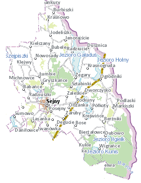 gmina graniczy z gminą Puńsk (powiat sejneński), od południa z gminą Giby (powiat sejneński), od zachodu z gminą Krasnopol (powiat sejneński), a od północnego wschodu i wschodu z Litwą.
