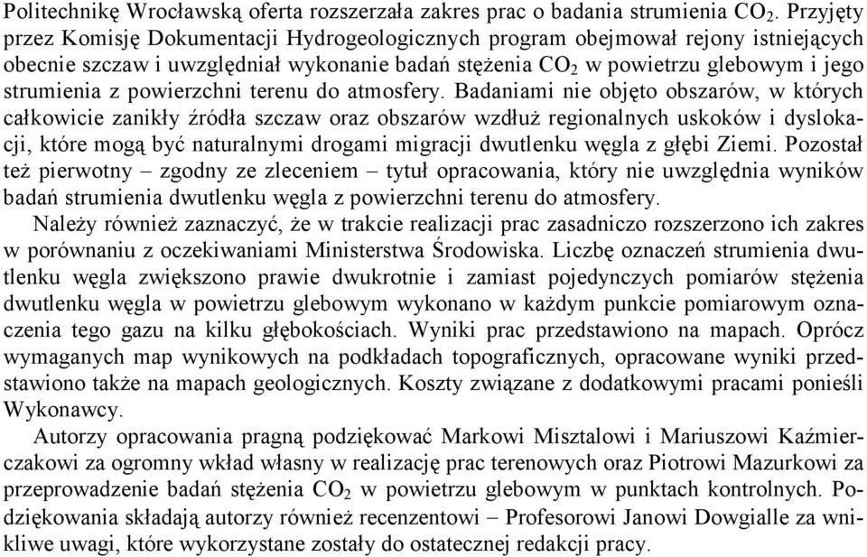 powierzchni terenu do atmosfery.