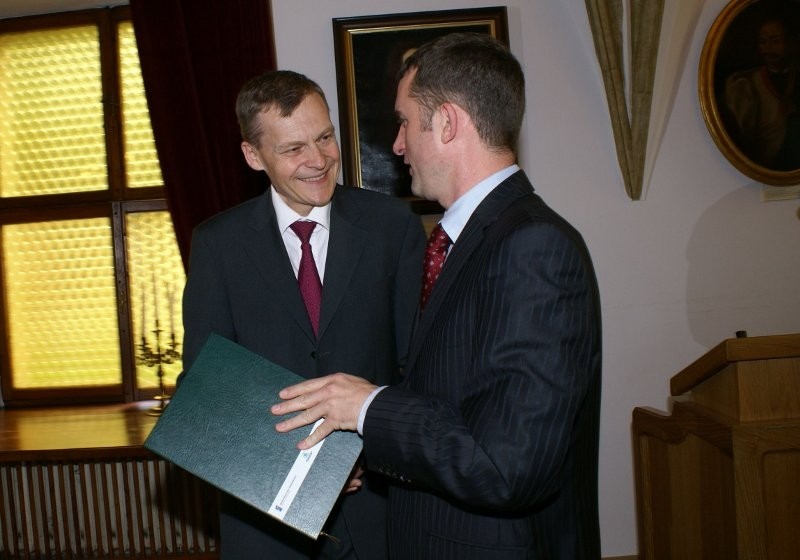 Uroczyste wręczenie decyzji o dofinansowaniu miało miejsce w Wieliczce 29 czerwca 2009 r.