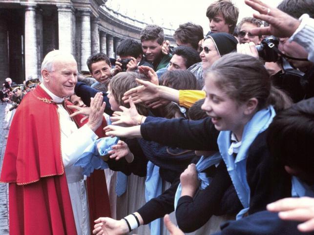 "Wy jesteście solą dla ziemi Wy jesteście światłem świata" (Mt 5, 13-14) Toronto 2002 Na ostatnim swym spotkaniu z młodzieżą całego świata Papież