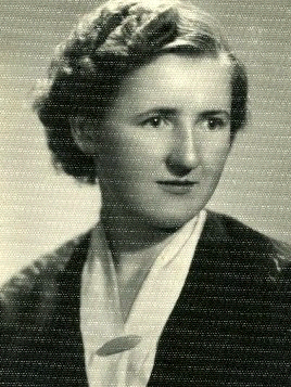 Potomkowie osoby: Strona 4 z 7 18. Janusz urodzi si Lis 16, 1936 w Kojryszki, Litwa a zmar a Gru 26, 1999 w Lidzbark Warminski, Polska.