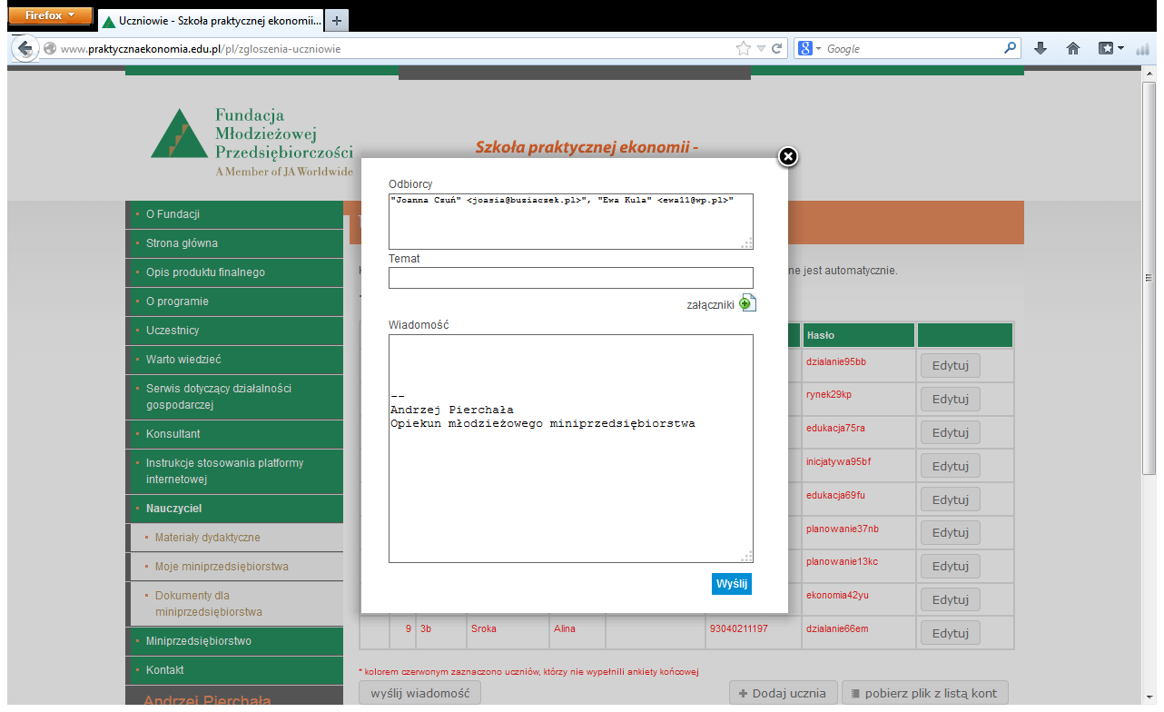 Wyświetl listę uczniów wyślij wiadomość W tym polu system automatycznie wpisuje zaznaczonych wcześniej adresatów. Obowiązkowo należy wpisać temat wiadomości. Do wiadomości można dołączyć załączniki.