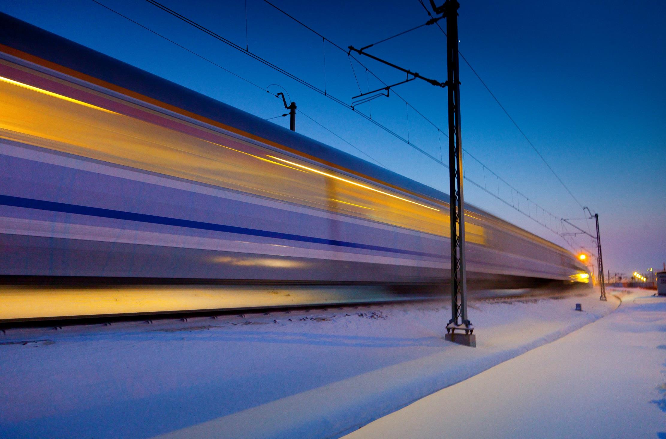 Inwestycje w tabor i infrastrukturę PKP IC 94 nowych i zmodernizowanych wagonów (68 w 2013 r.) 10 zmodernizowanych lokomotyw spalinowych (0 w 2013 r.