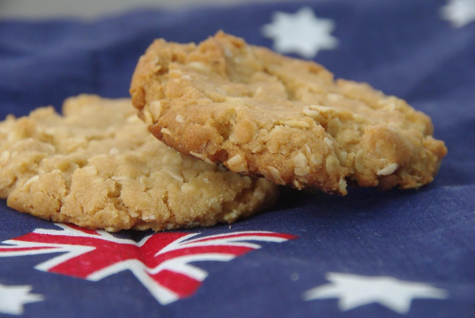 ANZAC BISCUITS - ciastka owsiane z kokosem i syropem