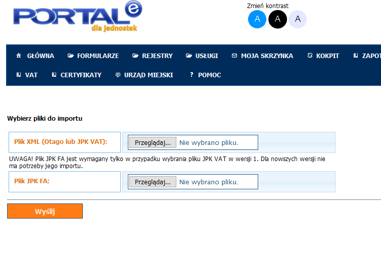 Następnie z belki Dokumenty wybieramy Import (patrz Przykład 32) Przykład 32 Pojawi się okno umożliwiające wybór pliku JPK VAT oraz JPK FA.