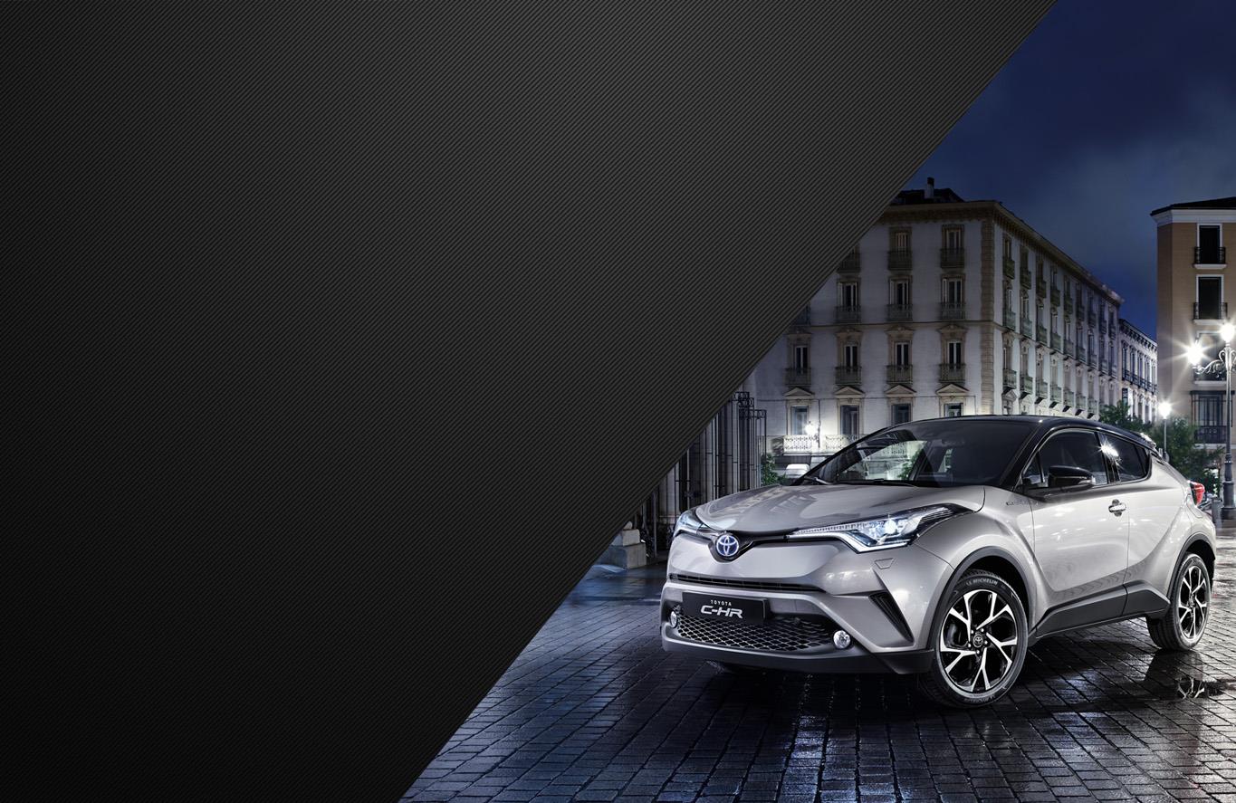 Spis treści > Wprowadzenie WPROWADZENIE Toyota C-HR - przełomowy, drugi SUV w rodzinie, rozpoczyna swoją piękną podróż. Toyota C-HR została zaprojektowana, by wyróżniać się z tłumu.