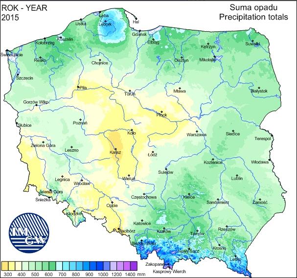 Rys. 2. Miesięczne sumy opadów atmosferycznych na stacjach meteorologicznych woj. lubelskiego w 2015 r. (źródło: IMGW) Mapa 2. Roczna suma opadów atmosferycznych w Polsce w 2015 r.
