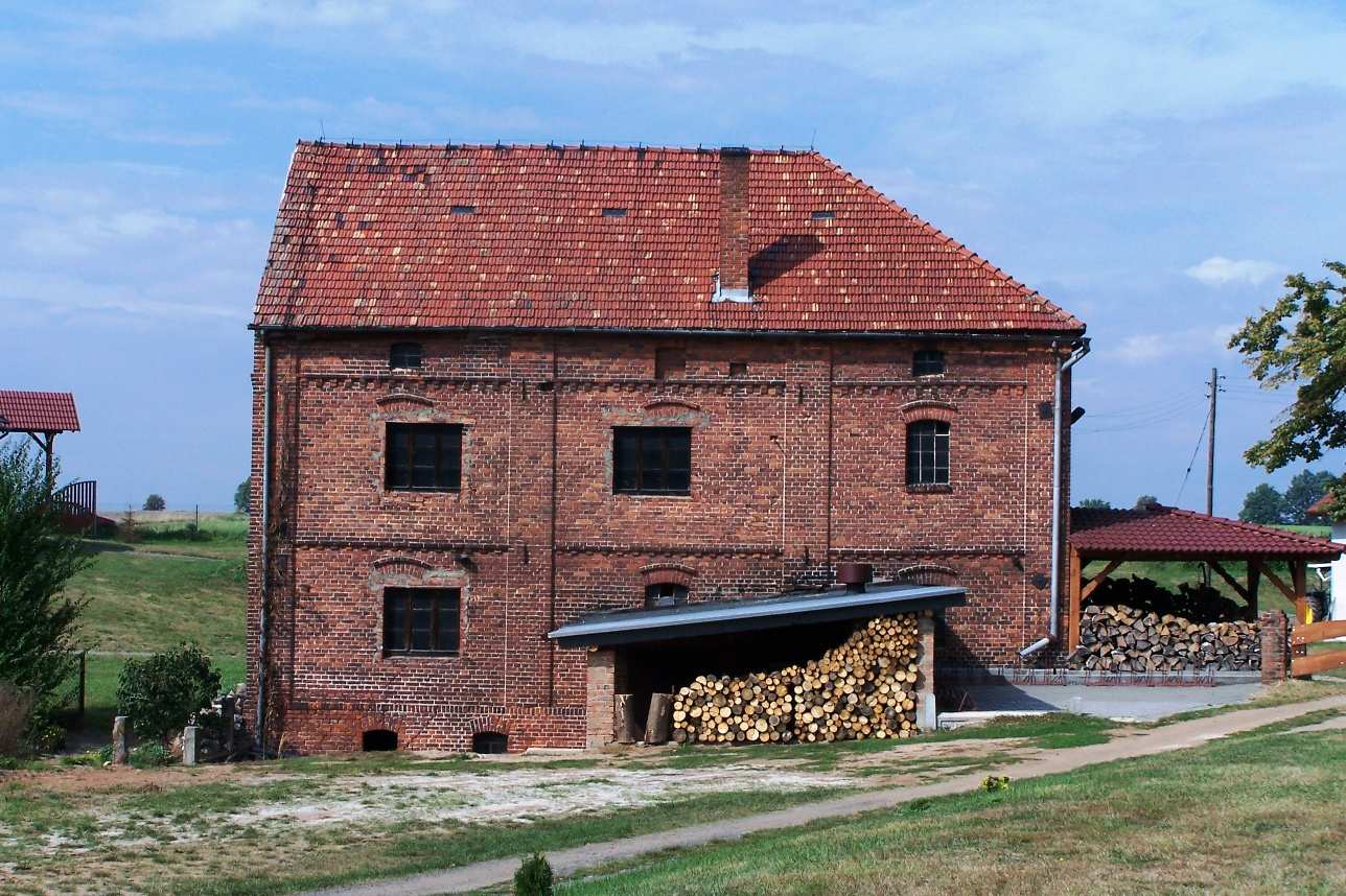 Zębowice, kaplica cmentarna Zębowice,