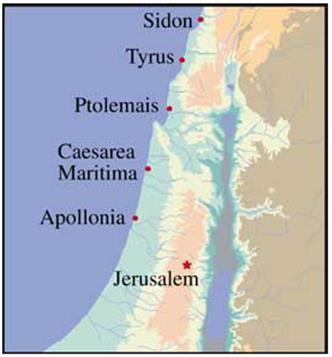 Pliniusz Starszy, 23-79 r. n.e.: W części Syrii (wtedy: Fenicja), blisko Judei, u podnóża góry Karmel i ujścia rzeki Bellus są mokradła, gdzie piasek jest niezwykle czysty.
