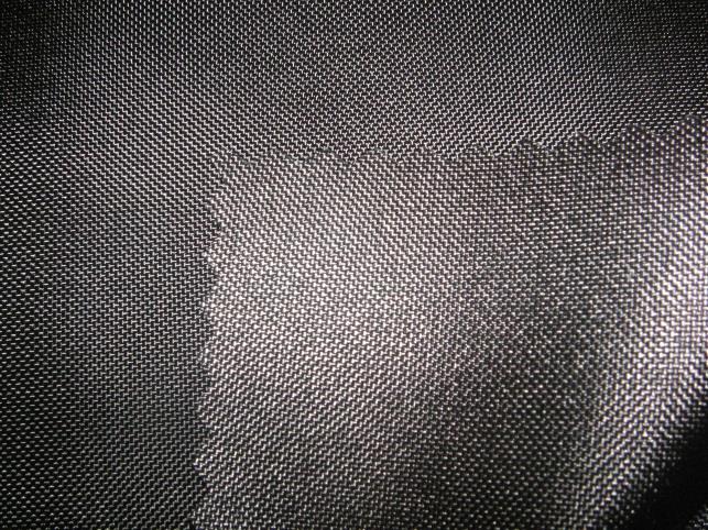 ART. 200 Ortalion Tkanina to 100% poliester powleczony jednostronnie poliuretanem. Gramatura: 130 g/m2 Szerokość: 160 cm. Tkanina idealna na kurtki robocze.