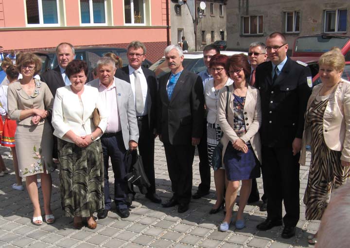 4 ZUBERSKÉ NOVINY 3/2014 Úspešný ročník Podroháčskych folklórnych slávností za nami Ďalší ročník Podroháčskych folklórnych slávností je za nami.