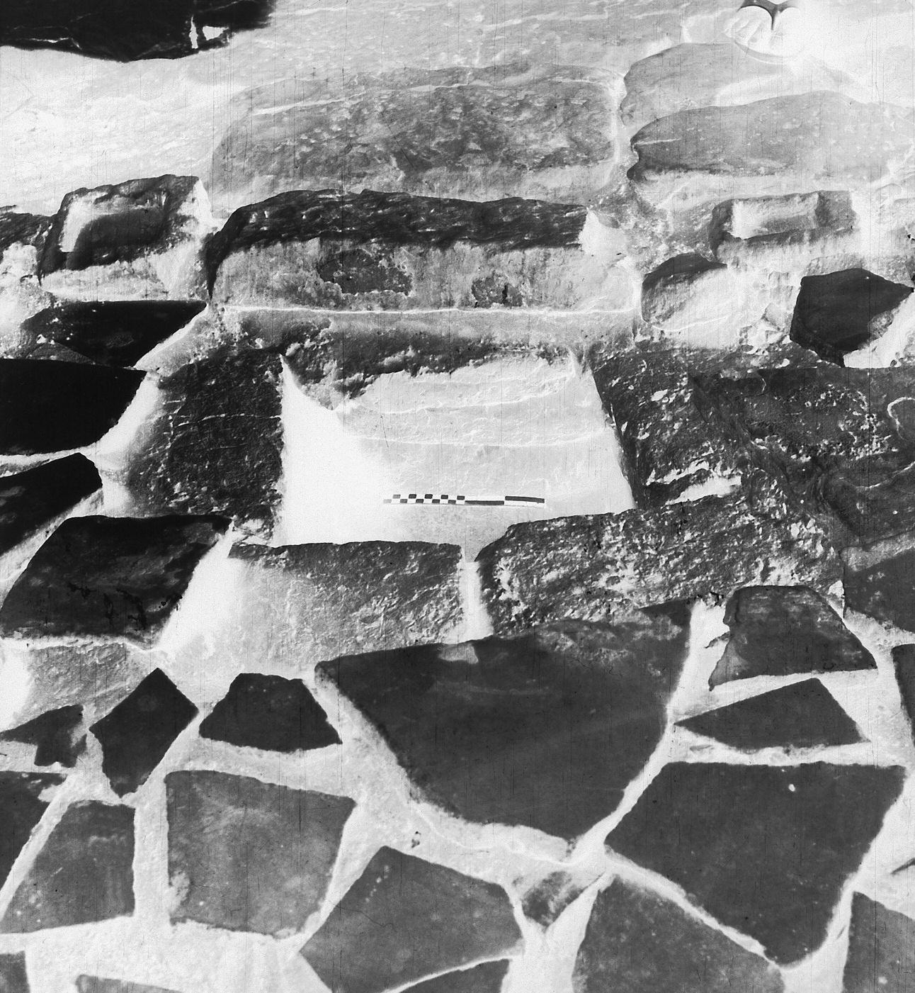 W ODZIMIERZ GODLEWSKI PLANSZA 17 Fig. 10.