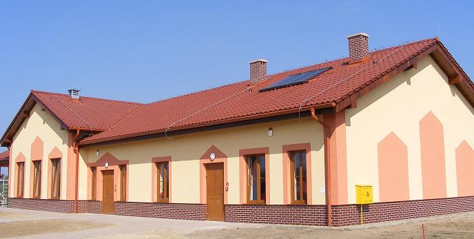 Fot nr 7.5. Świetlica wiejska w Goli wybudowana z dofinansowaniem z Unii Europejskiej w ramach PROW na lata 2007-2013 Fot. nr 7.6.