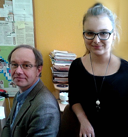Dziennik Łódzki Numer 1 10/2013 Strona 2 www.dzienniklodzki.pl Pan Andrzej Cieślak - nasz wicedyrektor i historyk :) Czytając człowiek kreuje swoje poglądy.