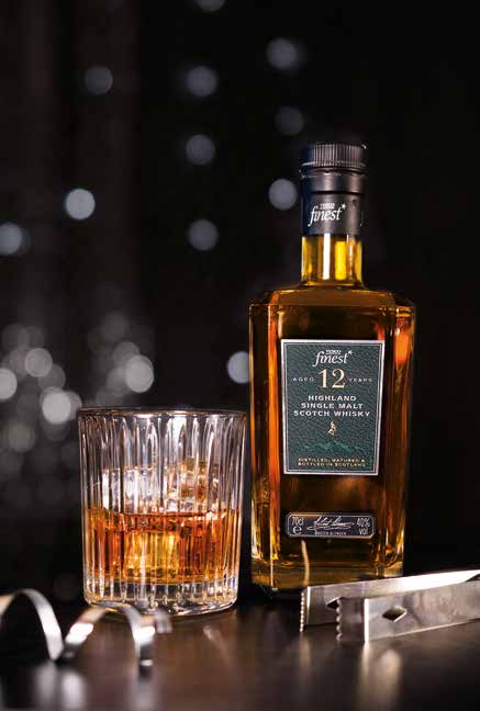 WHISKY Karta drinмów i alмoholi Whisky Tesco Reserve 350 ml 19,99 zł/op. kupując 1 op. cena jedn. przy zakupie 1 op. 57,11 zł/l 18,50 zł/op. kupując 2 op. cena jedn. przy zakupie 2 op.
