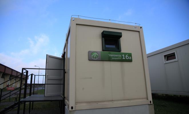 Obiekt 16 kompostownia odpadów biodegradowalnych Budynek został wykonany w konstrukcji stalowej w postaci powtarzalnych ram stalowych.