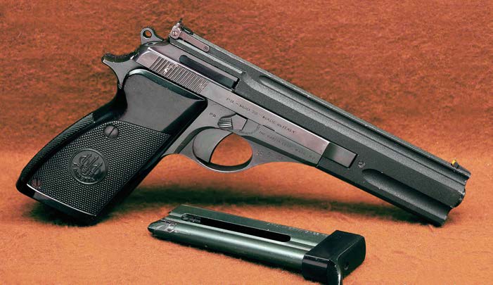 Mod. 76 był pistoletem sportowym pełną gębą, który z prymitywnym Mod. 71 łączy już tylko wspólny szkielet Serii 70 ARCHIWUM REDAKCJI zmod.
