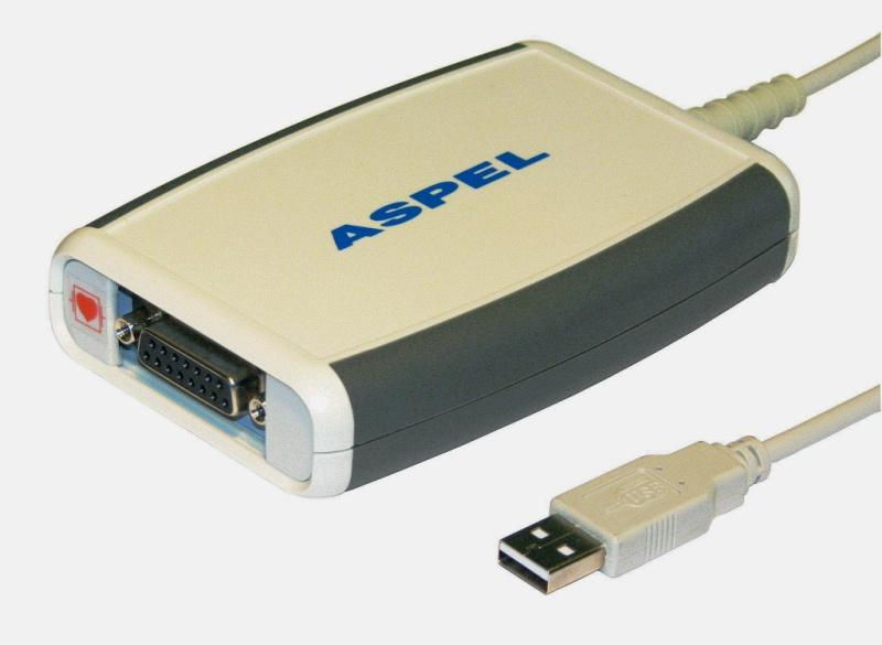1 2 Rys. 1. Wygląd zewnętrzny 1. Przewód USB. 2. Gniazdo kabla pacjenta.