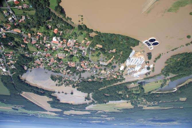 Wspólny polsko-niemiecko-czeski raport dotyczący zdarzenia powodziowego w dniach 7 1 sierpnia 21 r.