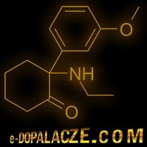W sklepach internetowych sprzedawane są także wyjątkowo niebezpieczne Reserch Chemicals (RC), czyli odczynniki chemiczne, opatrzone zwykle informacją, że są to substancje przeznaczone do celów