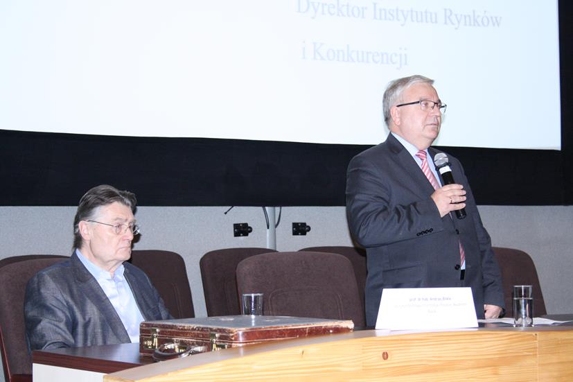 Zdjęcia z I konferencji samozatrudnionych i freelancerów Samozatrudnienie - wybór przedsiębiorczych? Warszawa, 20.10.2016 r., SGH, aula I, budynek C, Al.