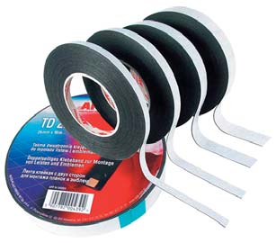 Uszczelniacze i taśmy dwustronne5 Masa klejąco uszczelniająca do nanoszenia pędzlem SEAL 10 1 kg 80040101 Jednoskładnikowa masa uszczelniająca na bazie kauczuku syntetycznego, długotrwale zachowująca