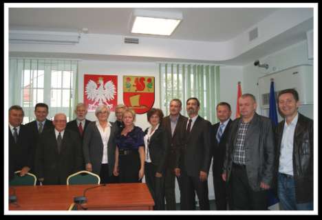 2 Biuletyn informacyjny Urzędu Gminy Ostróda grudzień 2010 RADA GMINY OSTRÓDA w kadencji 2006-2010 Wszystkie istotne sprawy rozstrzygano na sesjach Rady Gminy.