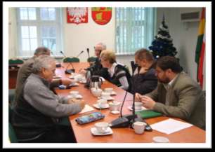 8 Biuletyn informacyjny Urzędu Gminy Ostróda grudzień 2010 Budowa oczyszczalni ścieków wraz z kanalizacją sanitarną w Klonowie - 2.028.290 zł Rozbudowa oczyszczalni ścieków w m. Klonowo - 670.000 zł.