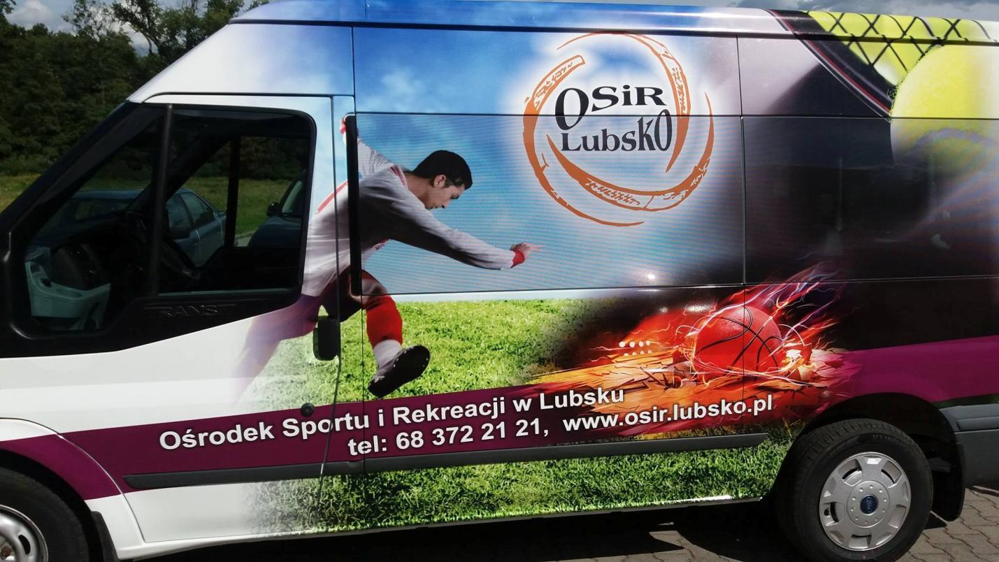 Kultura, sport i rekreacja OSiR został wyposażony w 2 busy, które