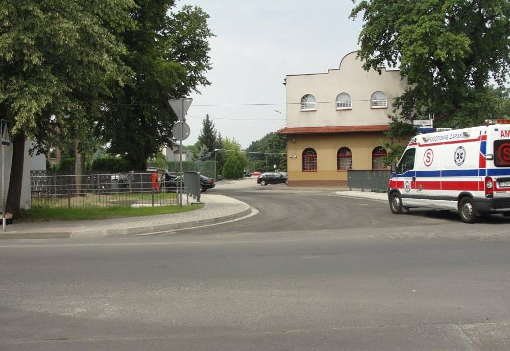 Most przy ulicy Strażackiej W wyniku realizacji zadania, wybudowano most o parametrach: - długość obiektu - 7,00 m, - szerokość teoretyczna
