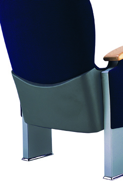 [ dodatkowe wyposażenie ] [ numery rzędów i foteli ] Tabliczki z numerami wykonane z aluminiowej blaszki są przymocowane do fotela za pomocą aluminiowych nitów, co gwarantuje trwałość mocowania.