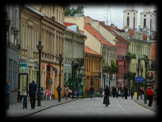 Kowno Jest drugim, pod względem liczby mieszkańców, miastem Litwy. Położone u zbiegu Niemna i Wilii. W okresie międzywojennym od 1920 roku, pełniło rolę stolicy Litwy.