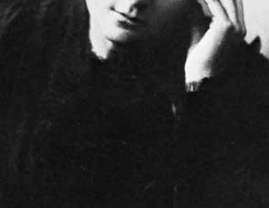 Maria Skłodowska Curie Maria Skłodowska - Curie