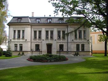 Lektura i bibliografia do wykorzystania: Strona internetowa Sejmu Rzeczypospolitej Polskiej ikona Prawo.