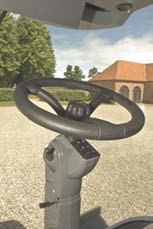 Kabina Rura roz adunkowa uruchamiana/zatrzymywana przez peda w pod odze Niewielki wysi ek zwi zany z kierowaniem, dzi ki specjalnej hydraulice Ergonomicznie