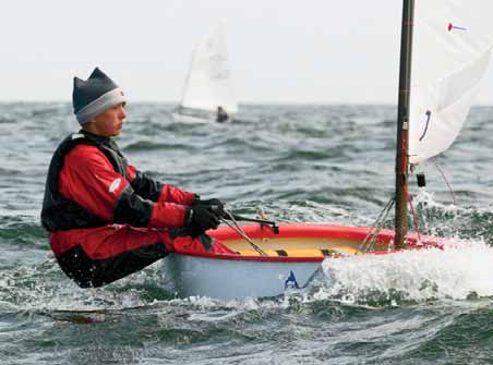 PUCHAR POLSKI 2005 M odzicy (1992 i m odsi) 1. Wiktor Kobryƒ Energetyk Rybnik 2. Dominik Buksak YKP Gdynia 3. Aleksander Arian UKS agielek Zabajka Grupa B 1. Sara Piasecka Baza Mràgowo 2.