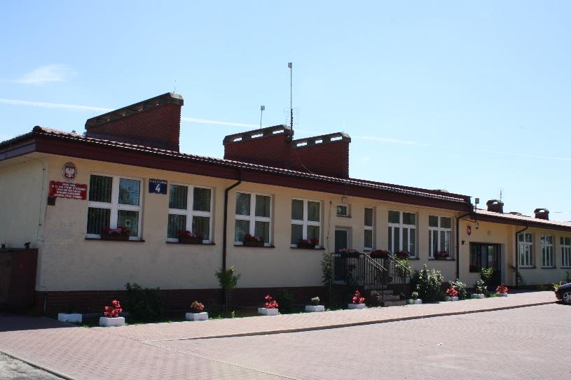 Zespół Szkół w Karczewie