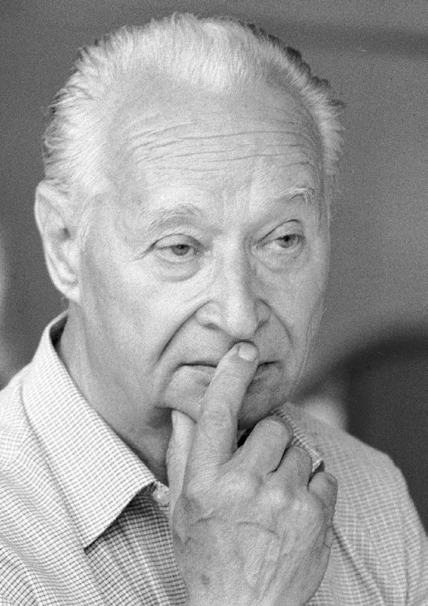 1989 Alexander Dubček Aleksander Dubček (1921 1992) był jednym z inicjatorów procesu odnowy i zmian w byłym bloku wschodnim oraz sztandarową postacią ruchu reform w Czechosłowacji, który doprowadził