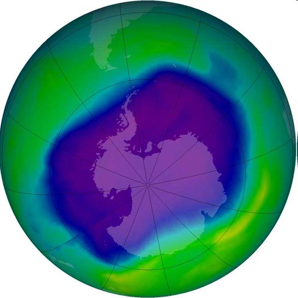 Dziura ozonowa Jest to zjawisko zmniejszonego stężenia ozonu (O 3 ) w stratosferze atmosfery ziemskiej, występujące głównie