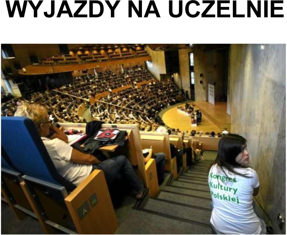 UCZELNIE