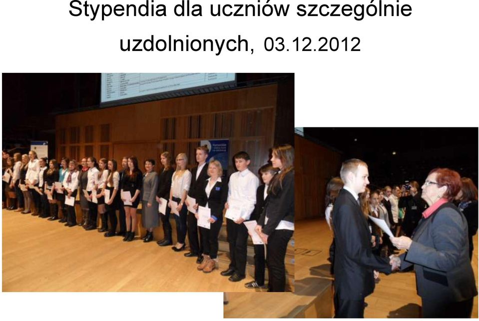 szczególnie